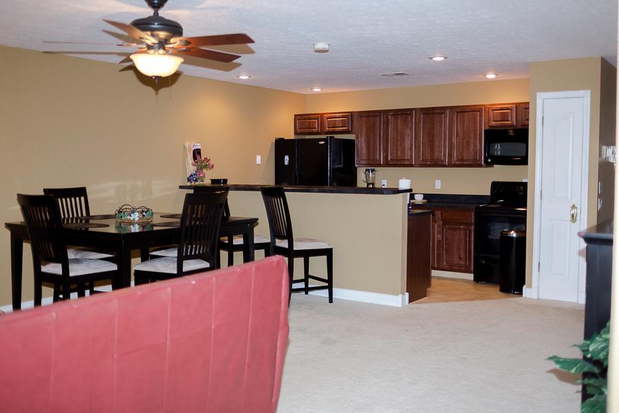 WaynesvilleLafayette Grand Manor公寓 外观 照片