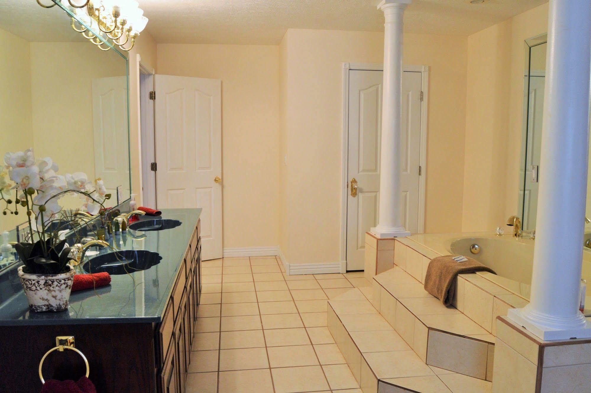 WaynesvilleLafayette Grand Manor公寓 外观 照片