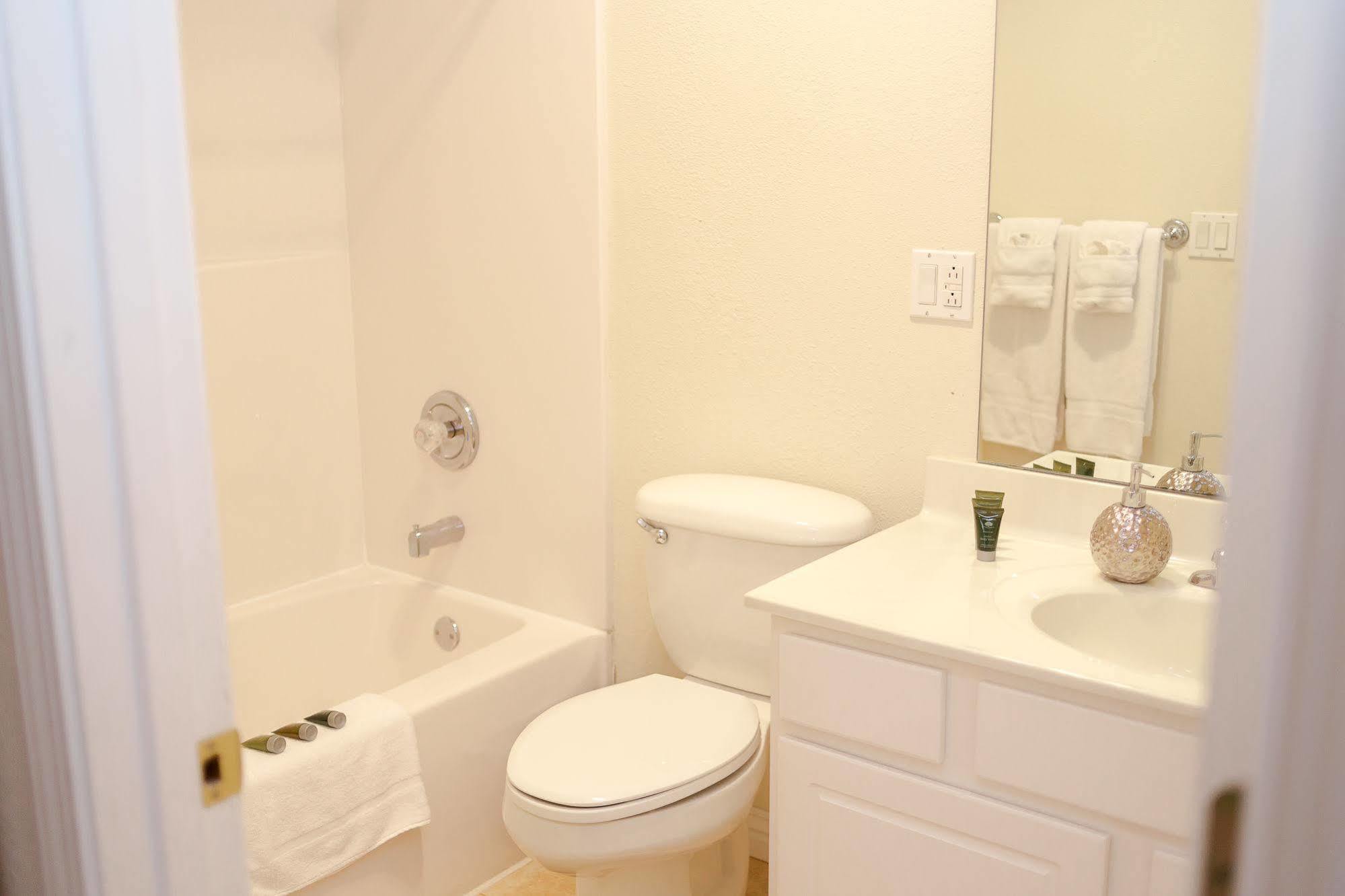 WaynesvilleLafayette Grand Manor公寓 外观 照片